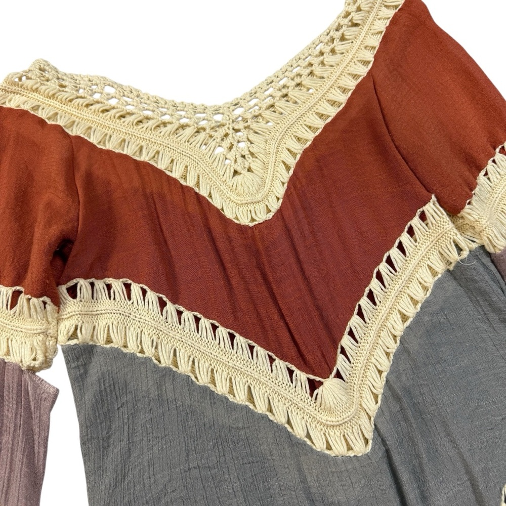 Boho Crochet Lace Tunic Top Women's Medium Rust Grey Colorblock Chevron Lace - Picture 2 of 8